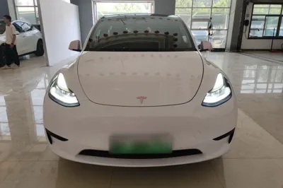 Tesla Model Y 2022, 89100 км, за 25134 USD - фото 2