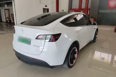 Tesla Model Y 2022, 89100 км, за 25134 USD - фото 4