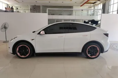 Tesla Model Y 2022, 89100 км, за 25134 USD - фото 5