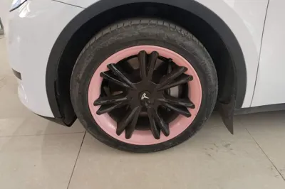 Tesla Model Y 2022, 89100 км, за 25134 USD - фото 10