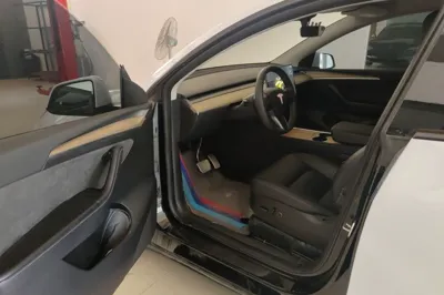 Tesla Model Y 2022, 89100 км, за 25134 USD - фото 18