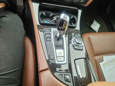 BMW 5-Series 2013, 204836 км, за 3243.84 USD - фото 9