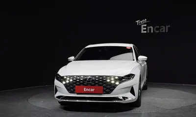 Hyundai Grandeur 2022, 84089 км, за 15798.53 USD