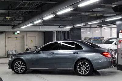 Mercedes-Benz E-Class 2019, 88400 км, за 17421.82 USD
