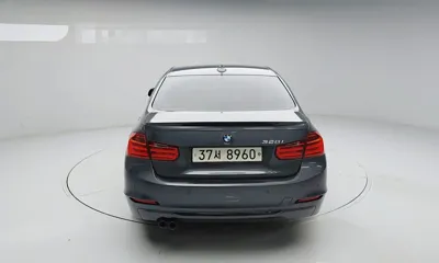 BMW 3-Series 2014, 88294 км, за 7944.26 USD