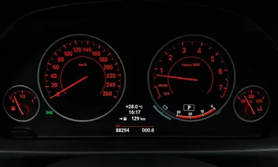 BMW 3-Series 2014, 88294 км, за 7936.51 USD - фото 8