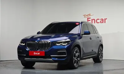 BMW X5 · 2021 год