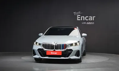 BMW 5-Series 2024, 19230 км, за 39319.94 USD