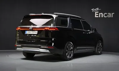 Kia Canival 2021, 65479 км, за 19437.03 USD - фото 2