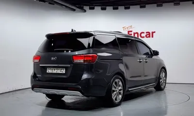 Kia Canival 2016, 180952 км, за 6557.7 USD