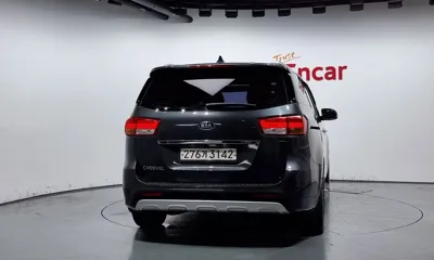 Kia Canival 2016, 180952 км, за 6557.7 USD