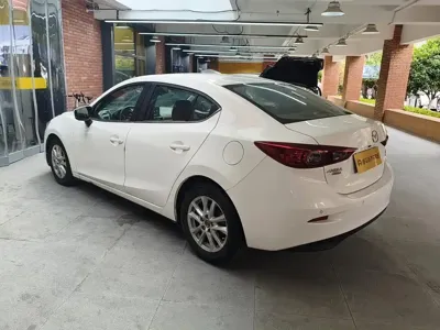 Mazda 3 Axela 2018, 103900 км, за 4988.13 USD