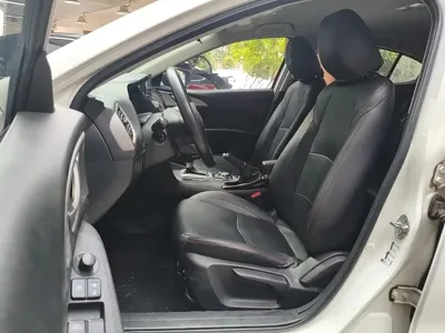 Mazda 3 Axela 2018, 103900 км, за 4988.13 USD - фото 9