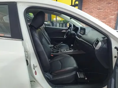 Mazda 3 Axela 2018, 103900 км, за 4988.13 USD - фото 10