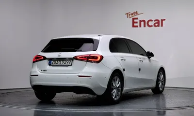 Mercedes-Benz A-Class 2020, 59239 км, за 14105.95 USD