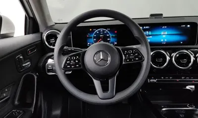 Mercedes-Benz A-Class 2020, 59239 км, за 14105.95 USD - фото 13