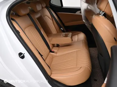 Genesis G70 2024, 69304 км, за 25157.63 USD - фото 12
