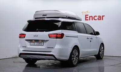 Kia Canival 2016, 166037 км, за 6381.45 USD