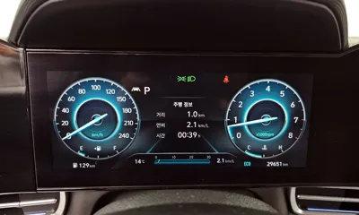 Hyundai Avante 2021, 29651 км, за 12465.54 USD - фото 8