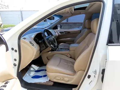 Nissan Pathfinder 2016, 134468 км, за 6175.65 USD