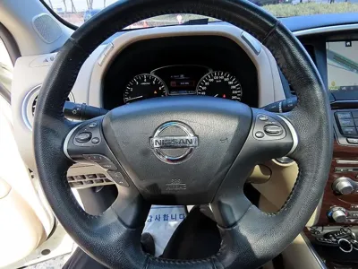 Nissan Pathfinder 2016, 134468 км, за 6175.65 USD - фото 8