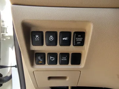 Nissan Pathfinder 2016, 134468 км, за 6175.65 USD - фото 13
