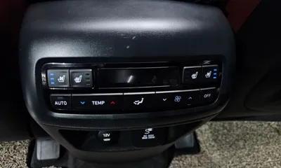 Hyundai Palisade 2019, 116233 км, за 12890.01 USD - фото 18