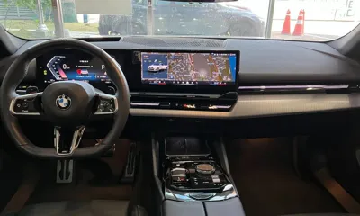 BMW 5-Series 2024, 27422 км, за 34453.61 USD
