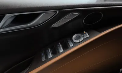 Genesis G80 2021, 51969 км, за 27697.01 USD - фото 27
