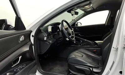 Hyundai Avante 2021, 72040 км, за 11115.5 USD - фото 11