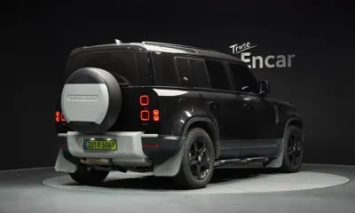 Land Rover Defender 2024, 56694 км, за 50157.54 USD