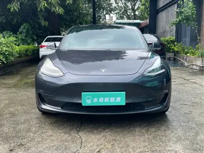 Tesla Model 3 2020, 150000 км, за 14243.4 USD