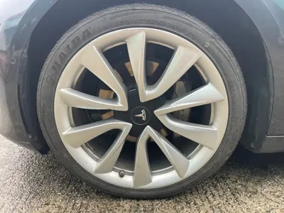 Tesla Model 3 2020, 150000 км, за 14243.4 USD - фото 14