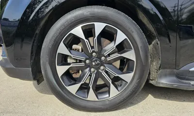 Kia Canival 2021, 145955 км, за 16421.43 USD