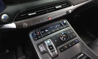Hyundai Palisade 2019, 109627 км, за 15827.8 USD - фото 9