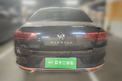 Volkswagen Magotan 2021, 72800 км, за 16658 USD