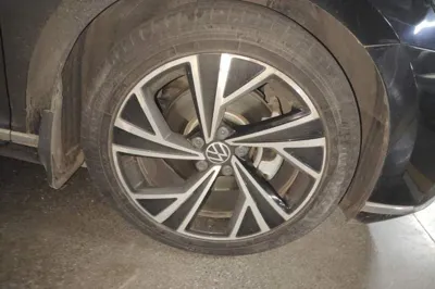Volkswagen Magotan 2021, 72800 км, за 16658 USD