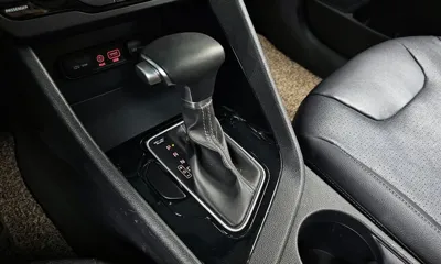 Kia Niro 2017, 101219 км, за 8847.26 USD - фото 9