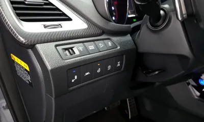 Hyundai Santafe 2018, 153812 км, за 7605.8 USD - фото 16