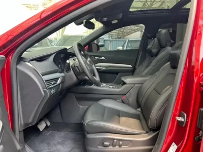 Cadillac XT4 2022, 19000 км, за 15714.82 USD