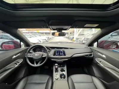 Cadillac XT4 2022, 19000 км, за 15714.82 USD - фото 6