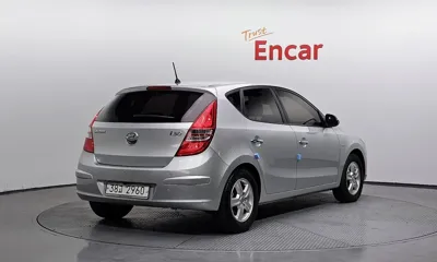Hyundai i30 2010, 80124 км, за 2620.86 USD