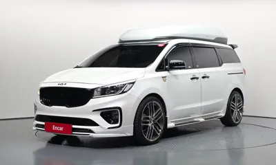 Kia Canival · 2017 год