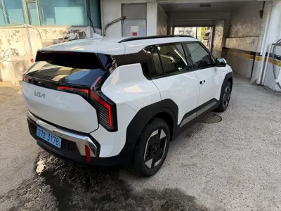 Kia EV3 2026, 382 км, за 16523.56 USD