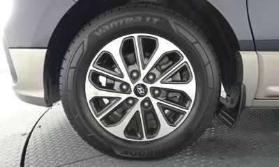 Hyundai Starex 2019, 57102 км, за 14756.54 USD