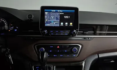 Hyundai Starex 2019, 57102 км, за 14756.54 USD - фото 14