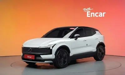 Volvo EX30 · 2026 год