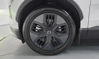 Volvo EX30 2026, 17025 км, за 28558.44 USD