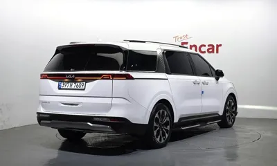 Kia Canival 2023, 29859 км, за 20055.99 USD