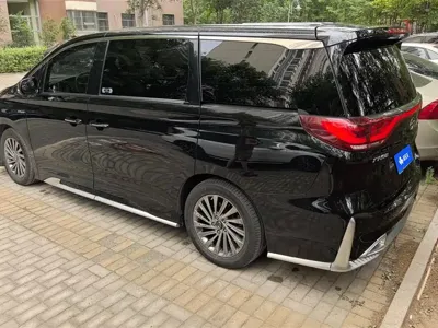 GAC Motor Trumpchi M8 2021, 107500 км, за 16060.34 USD